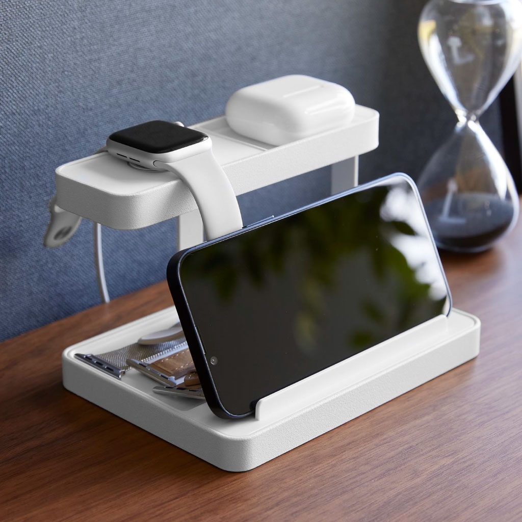 充電・ケーブル