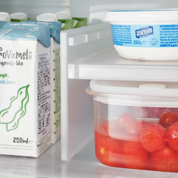 山崎実業 伸縮冷蔵庫中収納ラック タワー tower | キッチン雑貨・タワーシリーズ