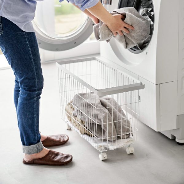 山崎実業 ランドリーバスケット タワー キャスター付き ワイド＆ロー tower | バスグッズ・タワーシリーズ