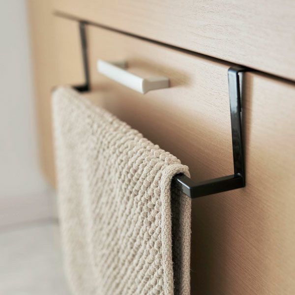 山崎実業 洗面下引っ掛け伸縮バスマット＆タオルハンガー タワー tower | バスグッズ・タワーシリーズ