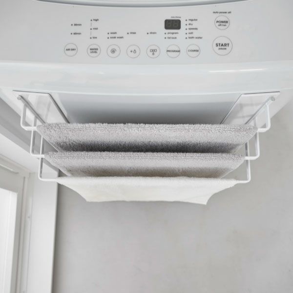 山崎実業 洗濯機前マグネットタオルハンガー タワー 3連 tower | バスグッズ・タワーシリーズ