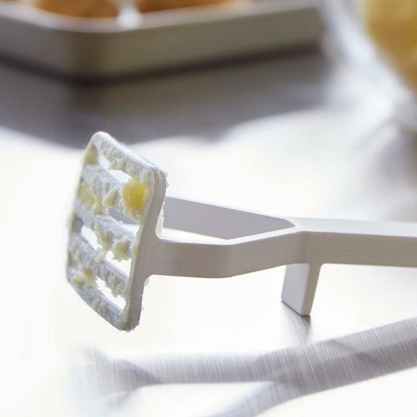 山崎実業 シリコーンハンドル ポテトマッシャー タワー tower | キッチン雑貨・タワーシリーズ