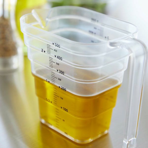 山崎実業 マグネット段々計量カップ タワー 500ml tower | キッチン雑貨・タワーシリーズ