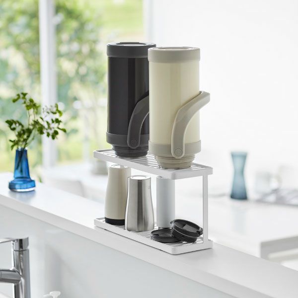 山崎実業 トレー付きジャグボトル＆グラススタンド タワー 2段 tower | キッチン雑貨・タワーシリーズ