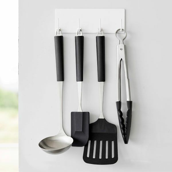 山崎実業 マグネットキッチンツールフック タワー 4連 tower | キッチン雑貨・タワーシリーズ