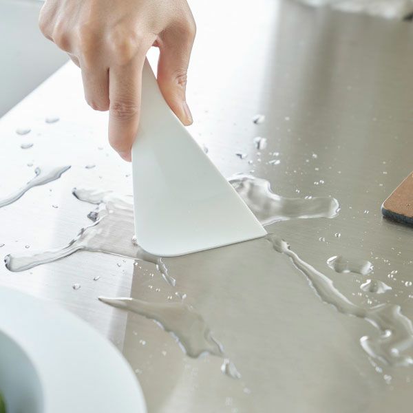 山崎実業 マグネットシリコーンスクレーパー tower | キッチン雑貨・タワーシリーズ