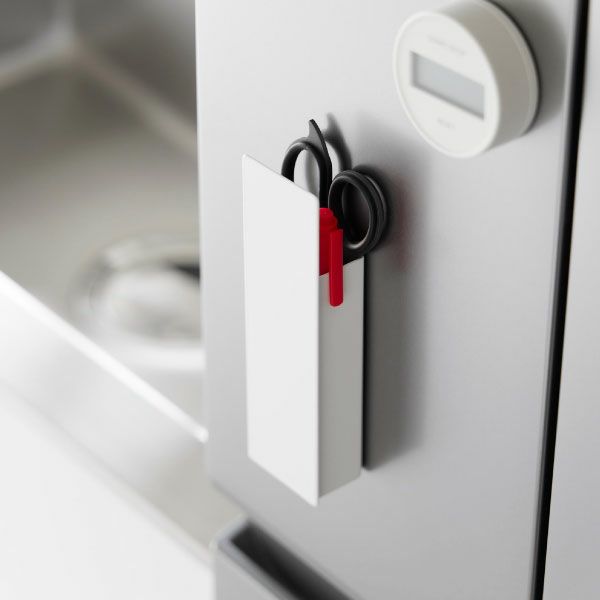 山崎実業 隠せるマグネットカッターホルダー タワー tower | インテリア雑貨・タワーシリーズ