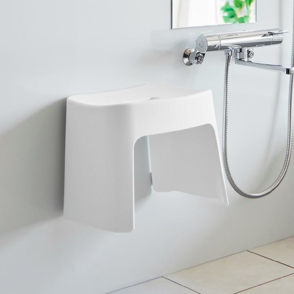 山崎実業 洗いやすいマグネット風呂イス タワー SH26 tower | バスグッズ・タワーシリーズ