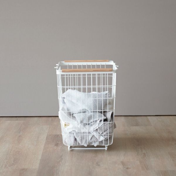 山崎実業 折り畳み脚付きランドリーバスケット tosca | インテリア雑貨・トスカシリーズ