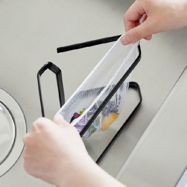 山崎実業 水切りネットが付けられる三角コーナー タワー tower | キッチン雑貨・タワーシリーズ