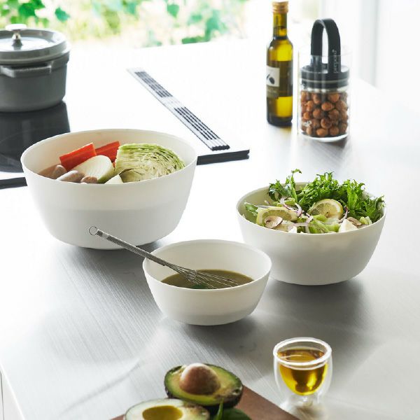 山崎実業 傾けて混ぜやすい調理ボウルセット タワー 電子レンジ対応 tower  | キッチン雑貨・タワーシリーズ