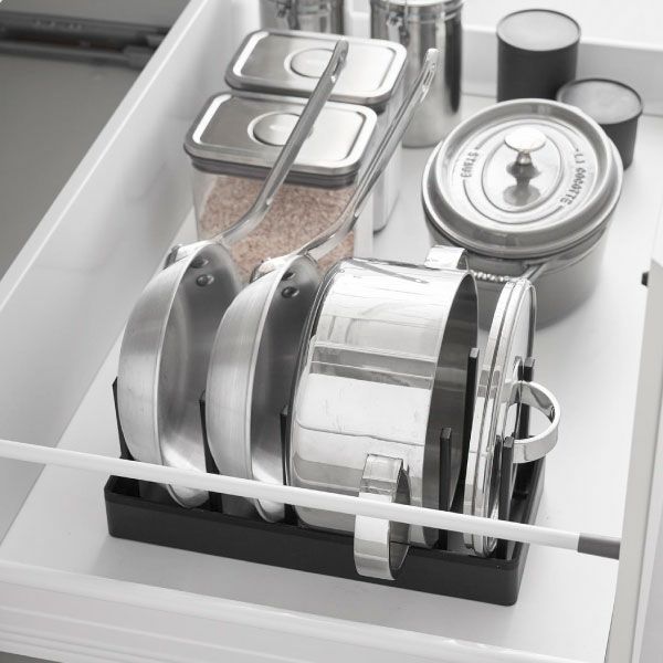 山崎実業 シンク下幅調節鍋蓋＆フライパン収納スタンド タワー tower | キッチン雑貨・タワーシリーズ