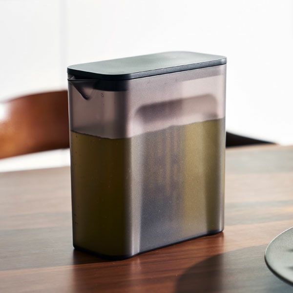 山崎実業 棚に入れられる冷水筒 タワー 1L tower | キッチン雑貨・タワーシリーズ