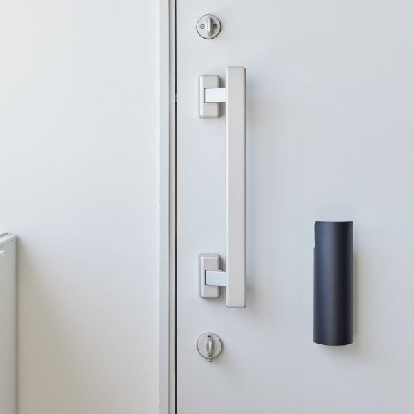  山崎実業 マグネット目隠しスプレーホルダー タワー tower | インテリア雑貨・タワーシリーズ