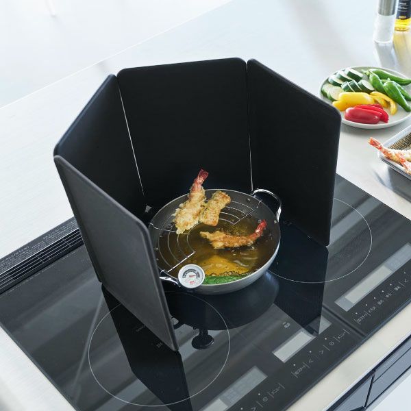  山崎実業 マグネットレンジガード 4枚パネル tower | キッチン雑貨・タワーシリーズ