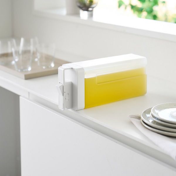 山崎実業 倒して置けてそのまま注げる冷水筒 タワー 2.2L tower | キッチン雑貨・タワーシリーズ