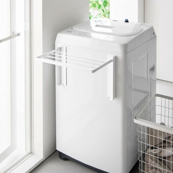 山崎実業 使いやすい高さに開くマグネット洗濯機横折り畳み棚 タワー tower | バスグッズ・タワーシリーズ