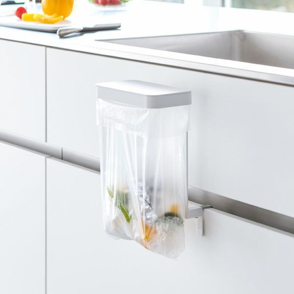  山崎実業 キッチンシンク下収納扉ポリ袋ホルダー tower | キッチン雑貨・タワーシリーズ