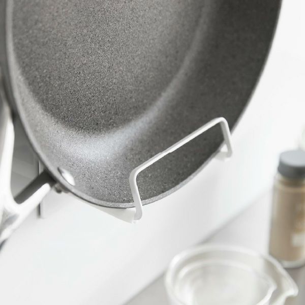  山崎実業 マグネットフライパンホルダー tower | キッチン雑貨・タワーシリーズ