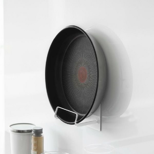  山崎実業 マグネットフライパンホルダー tower | キッチン雑貨・タワーシリーズ